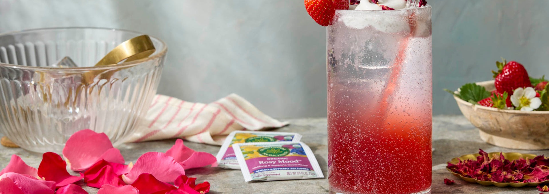 Strawberry Rose Fizz with Rosy Mood™ Tea